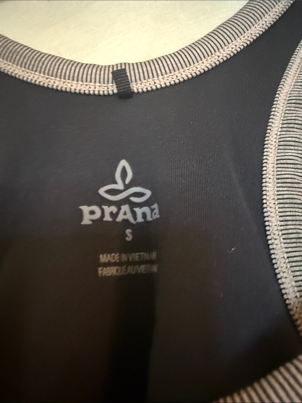 Prana Racerback Tank Top Womens Size S Built In Bra Ribbed Racerback - Picture 2 of 5